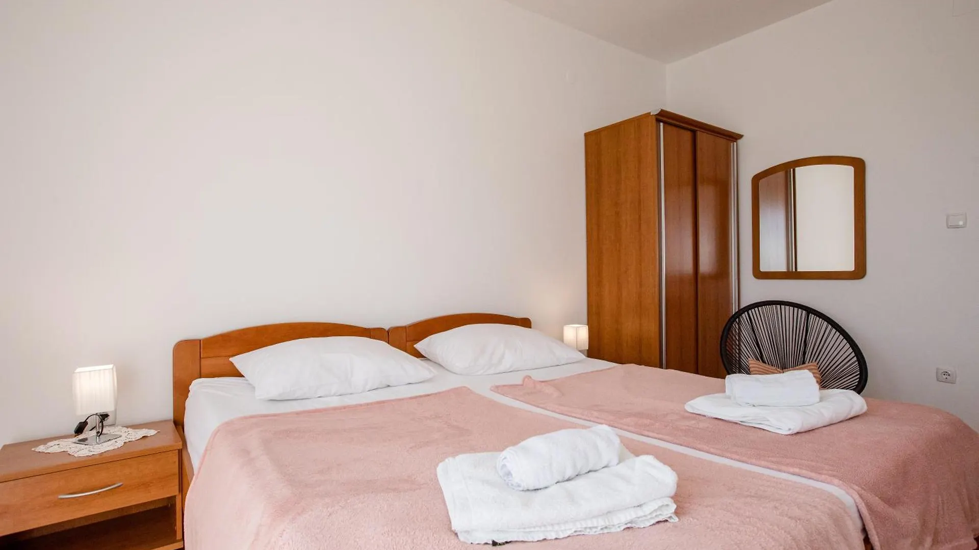 Apartments Vesna Banjol