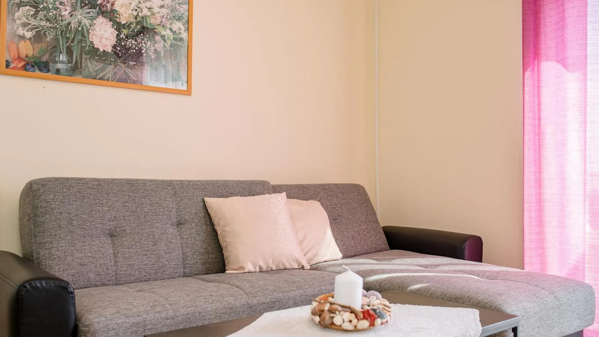 Apartments Vesna Banjol 0*,  Κροατία